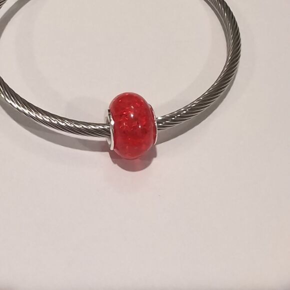 Silver Red "Crushed Glass" Charm for Pandora Style Bracelet - Picture 2 of 4